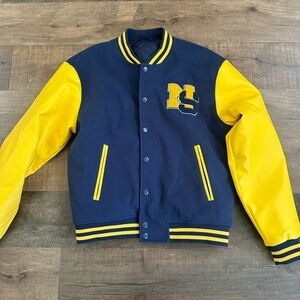 Mean girls north shore letterman jacket size medium
(See measurements) new!